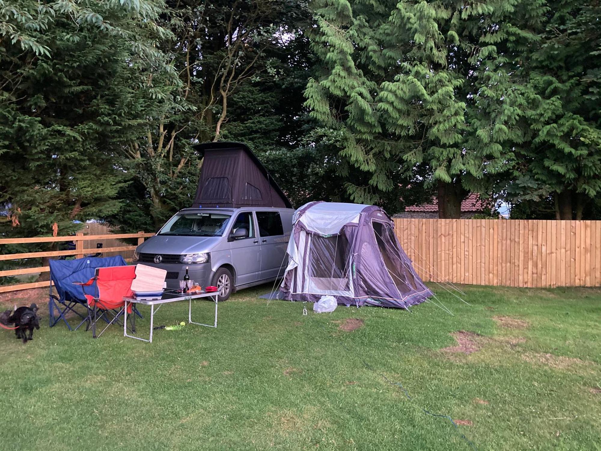 Bank Top Camping-North York Moors With Pitches For Caravans, Camper Vans And Tents Hotel Pickering Exterior photo